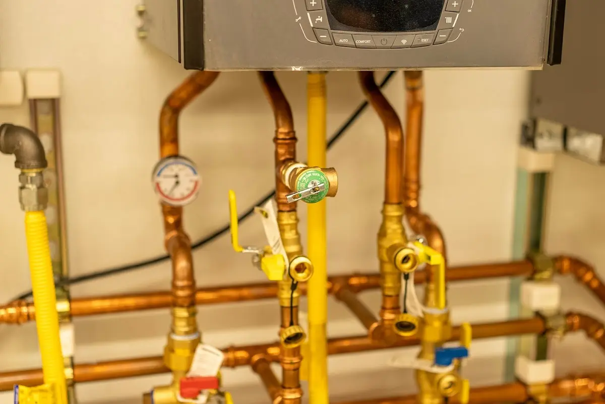 Licensed technician providing Pipe Repair for a homeowner in Raton